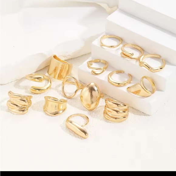 Gold Geometric Statement Rings Set
14 pc set - Picture 4 of 4